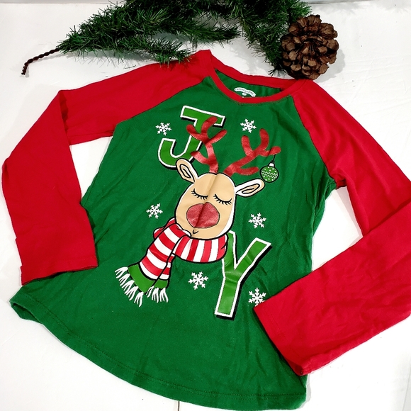 Holiday Time Long Sleeve Red & Green Reindeer Winter Graphic Top Shirt Sz M 7-8 - Picture 2 of 4